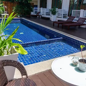 Hostel Isla Tortuga Diving&hostel, Ko Tao