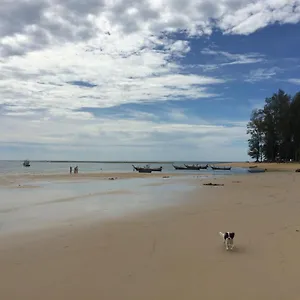 Nice Nap 2*, Nai Yang Beach Tailandia