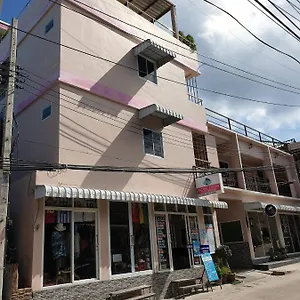 2* Hostal Sairee Center